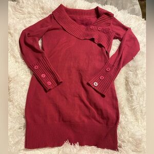 Tunic length pink/magenta button sweater. No tags. Possibly medium